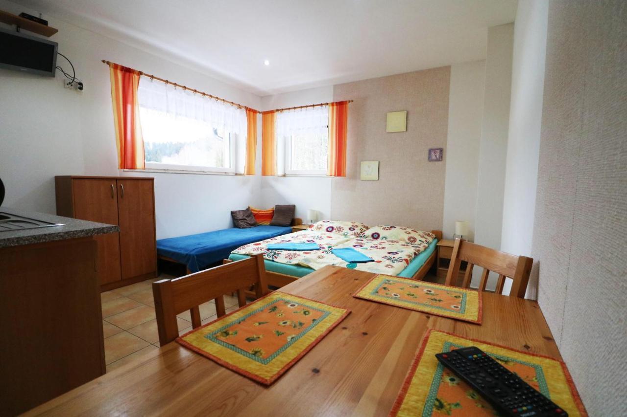 Apartmany Jana Янске Лазне Екстериор снимка