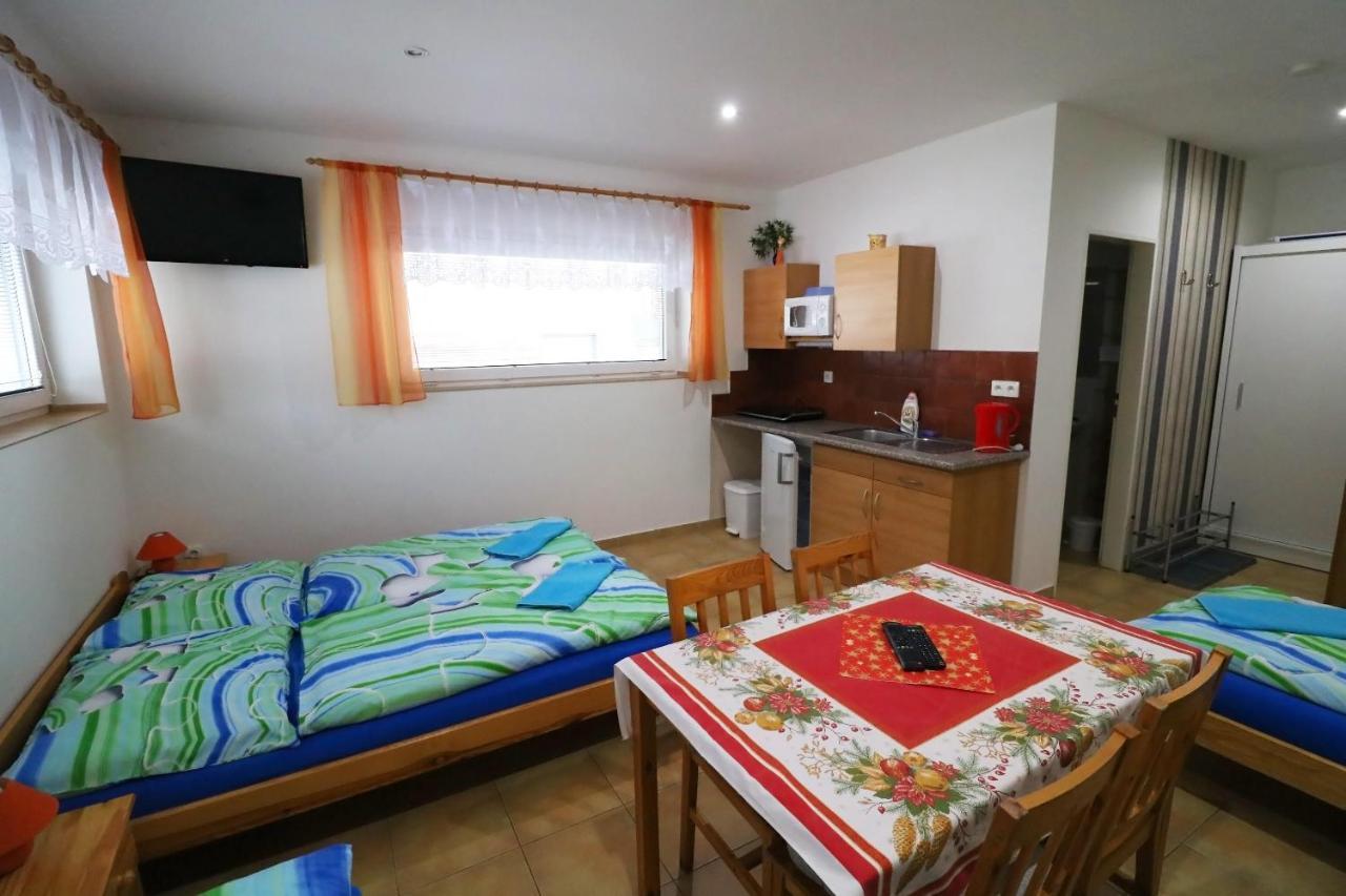 Apartmany Jana Янске Лазне Екстериор снимка
